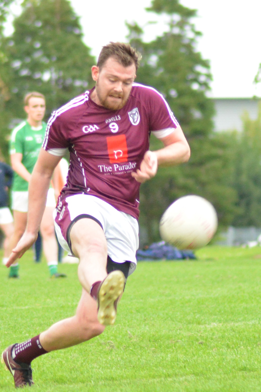 Senior Footballers lose out to strong Longstone team